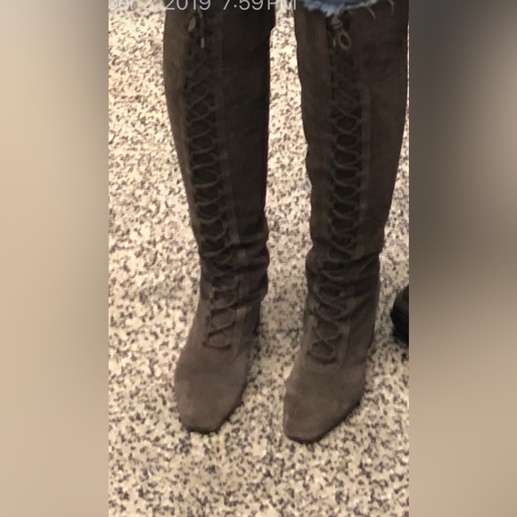 Franco sarto grey suede boots preowned - Picture 6 of 6